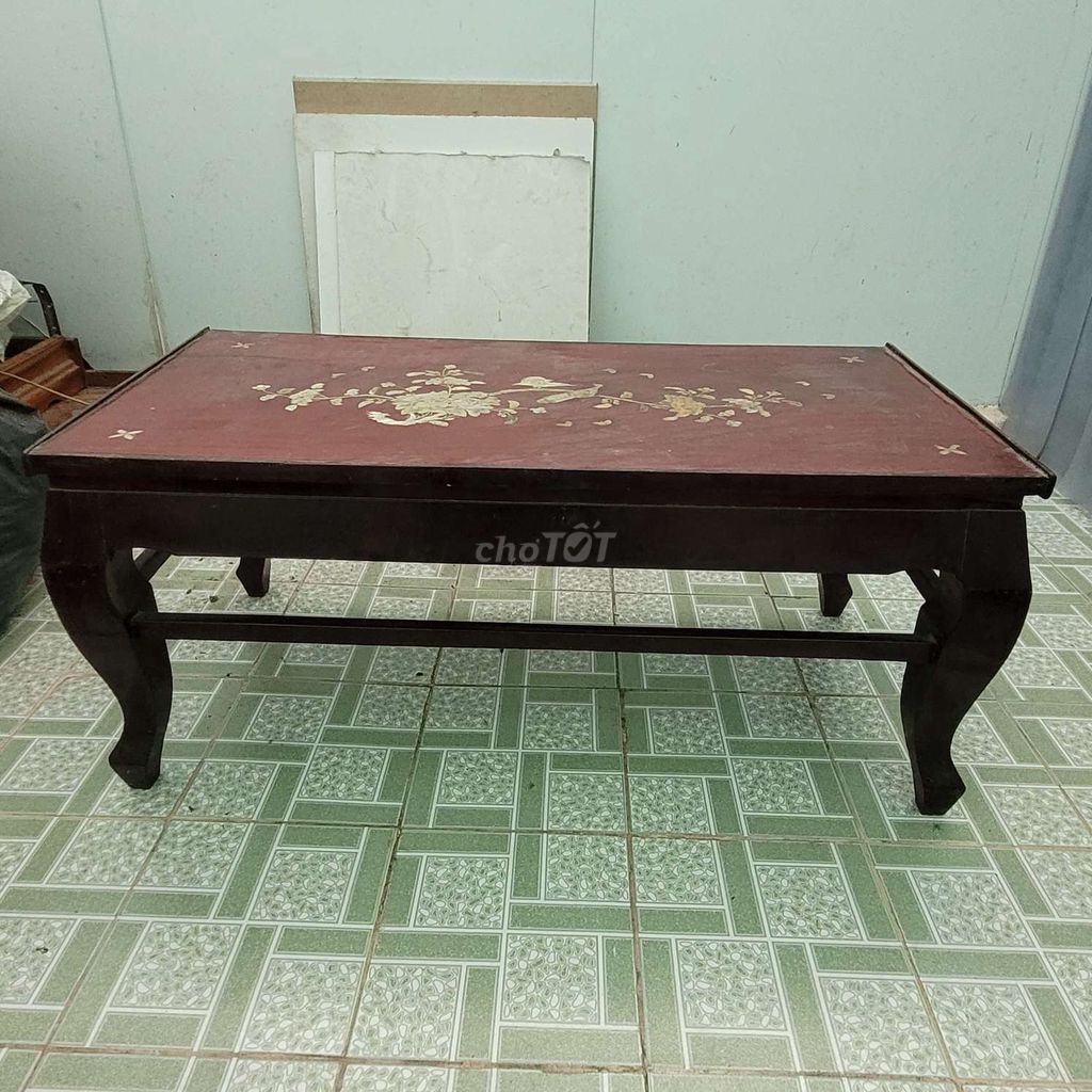 Bán bàn cà fê +  Đôn gỗ chất lượng gỗ rất tốt  .