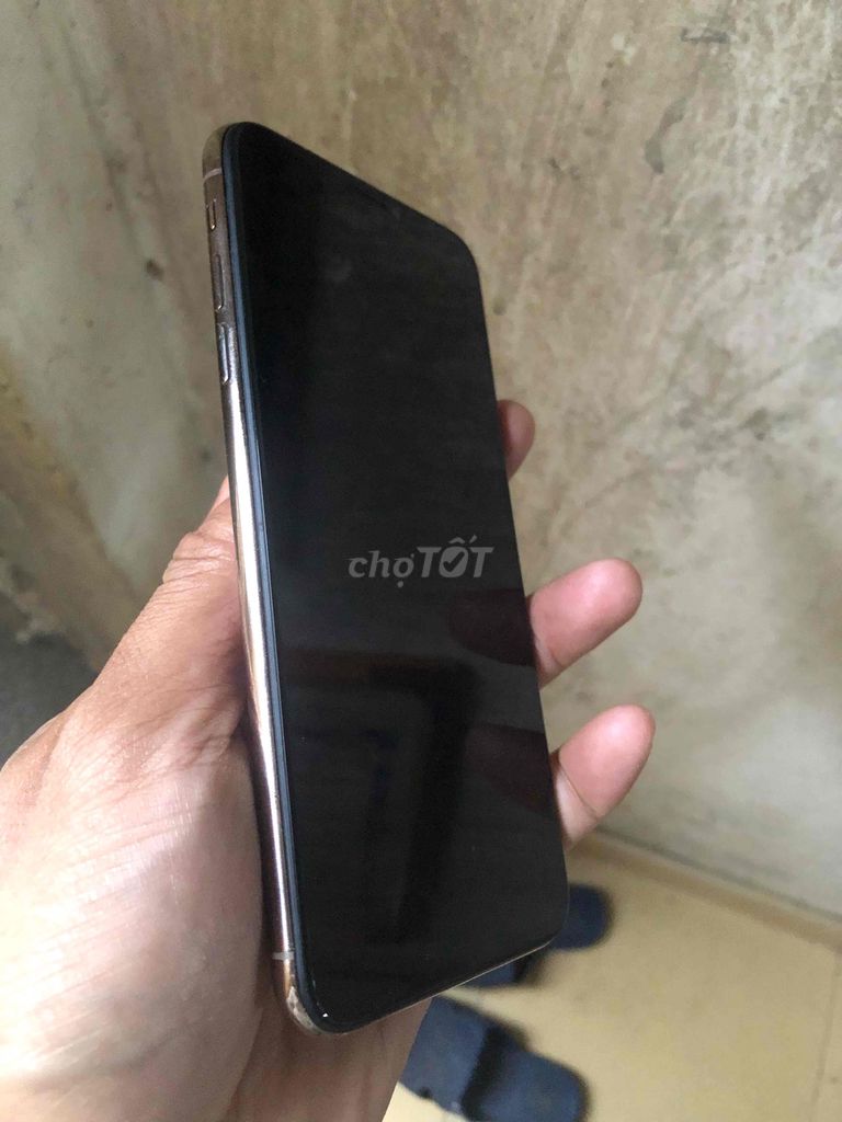 iPhone Xs Max 64GB Vàng đồng. Mua bán Điện thoại tại Thành phố Đà Lạt Lâm Đồng được đăng bởi Quynh Huy hình 1
