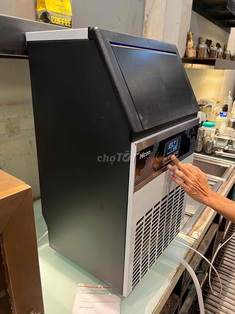 MÁY LÀM ĐÁ VIÊN 100KG/Ngày giá *** thị trường