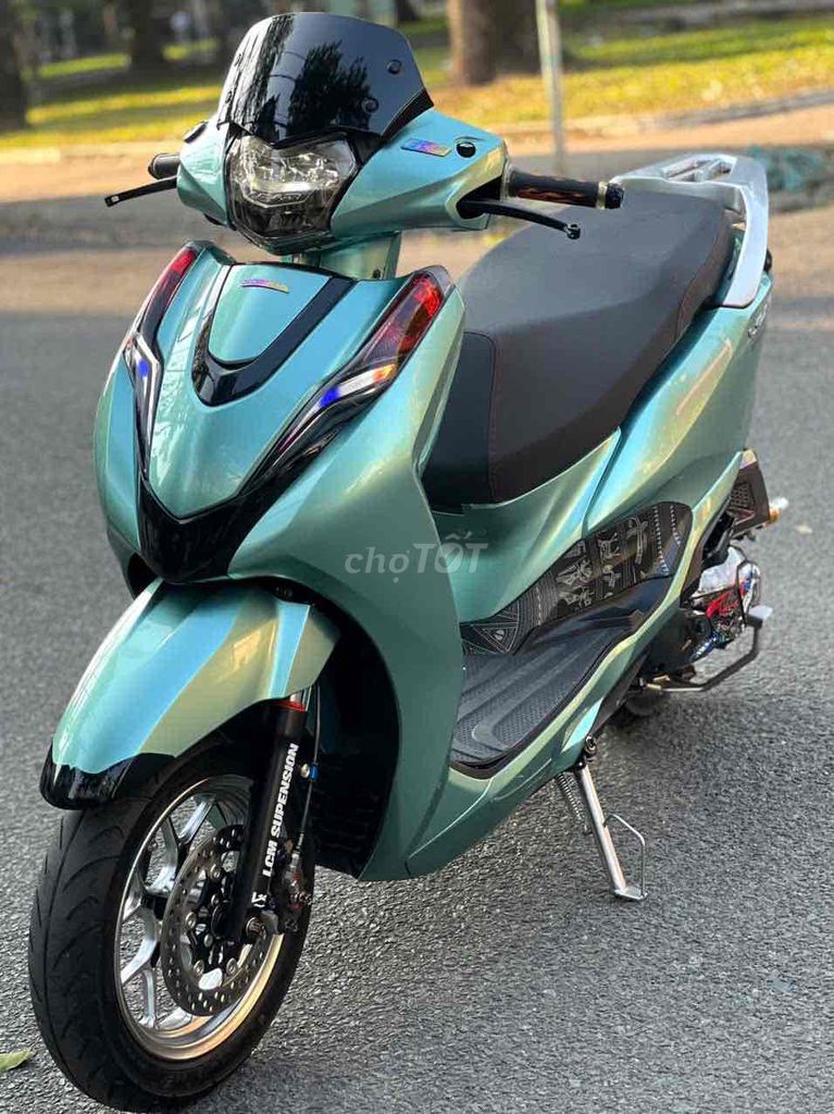 lead up 4vanl full kiễng may zin nợ xấu trả 50% ạ. Mua bán Xe máy tại Quận Bình Tân Tp Hồ Chí Minh được đăng bởi Xe Máy Qúy Le hình 3