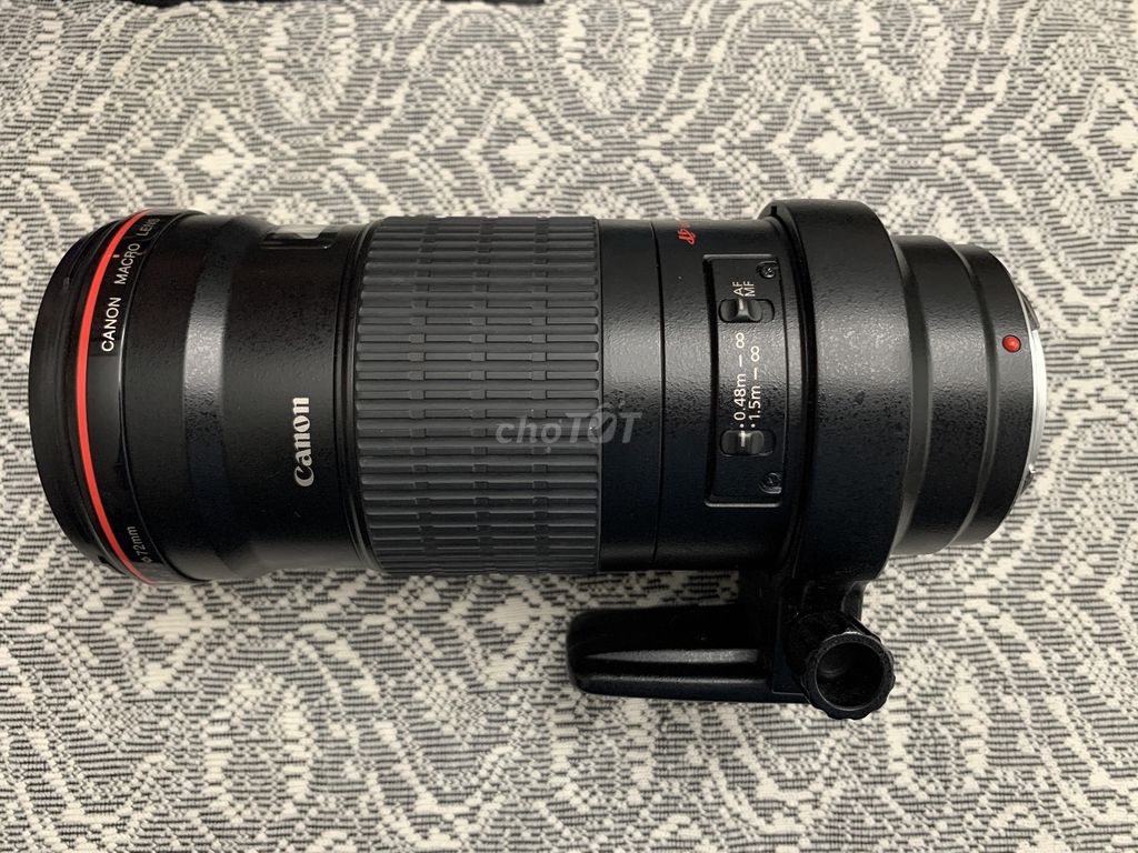 Canon 180mm f3.5L siêu tele macro nét gần 0.48m