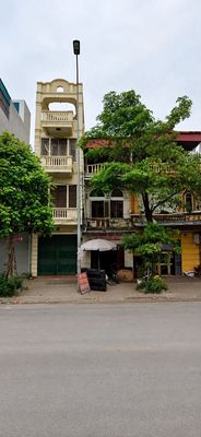 Nhà phố 80 m² · 2 PN · Phố Sài Đồng