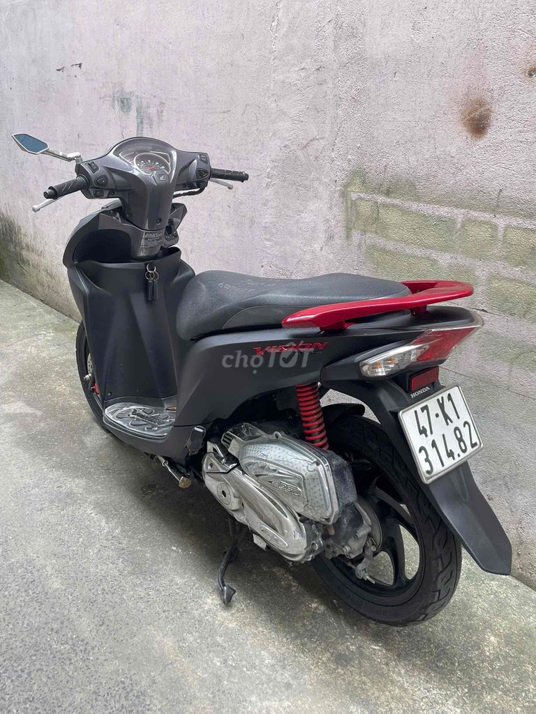 Vision 2019 smartkey máy êm xe đẹp keng. Mua bán Xe máy tại Thành phố Thủ Đức Tp Hồ Chí Minh được đăng bởi Lê Hạnh hình 4