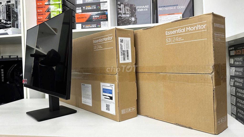 Hàng mới về thêm màn hình samsung 24inch new box. Mua bán Phụ kiện (Màn hình, Chuột...) tại Quận Hải Châu Đà Nẵng được đăng bởi Thiên An  hình 1