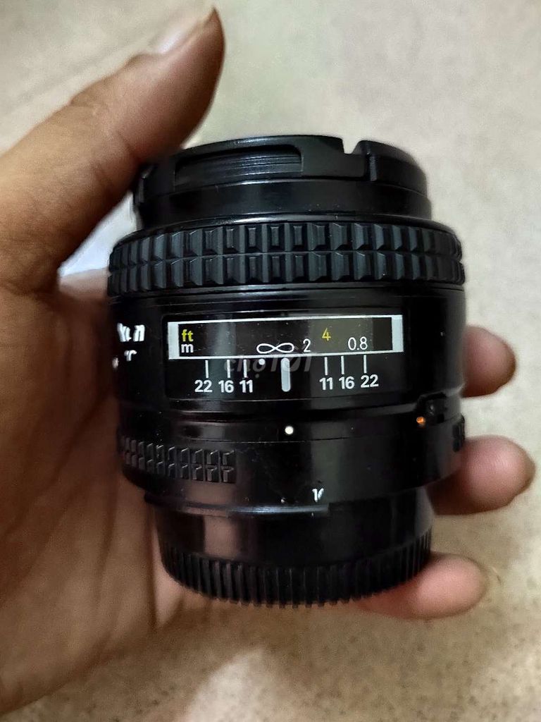 Nikon 24mm f2.8 + yn 50 f1.8 ( giá cả 2 1tr9 )