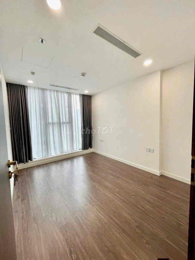 Аренда квартиры с 2 спальнями в Sunshine Sky City, район 7 – цена 10 млн