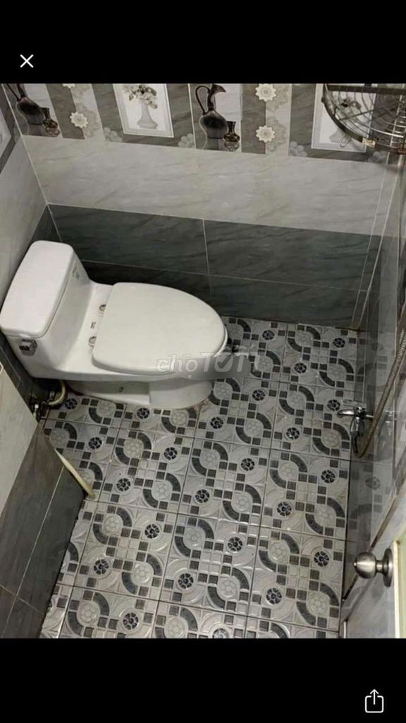 Nguyên căn Đề Thám, Quận 1, 3x10m 1 trệt 1 lầu 2pn, 2wc, 2 ban công