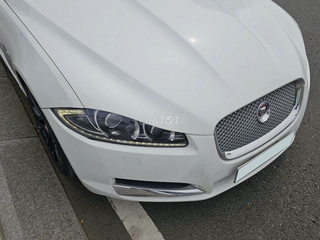 Jaguar XF 2014 2.0 AT - 120000 km. Mua bán Ô tô tại Thành phố Thủ Đức Tp Hồ Chí Minh được đăng bởi Quang Tương hình 1