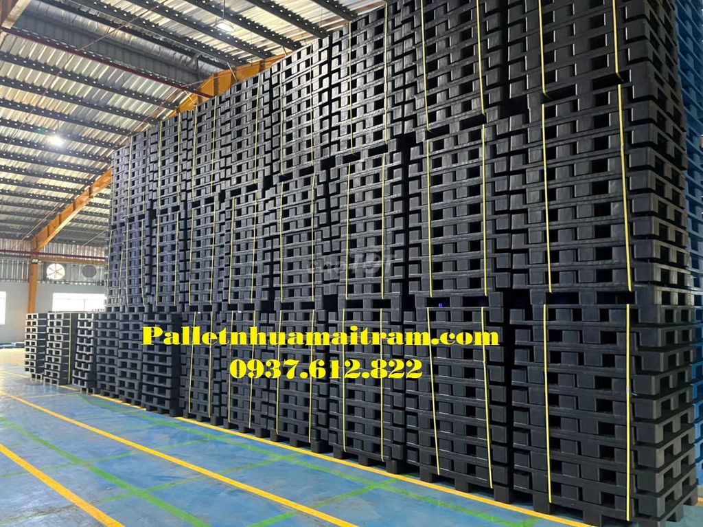 PHÂN PHỐI PALLET NHỰA MỚI TẠI NHÀ MÁY CHẤT LƯỢNG