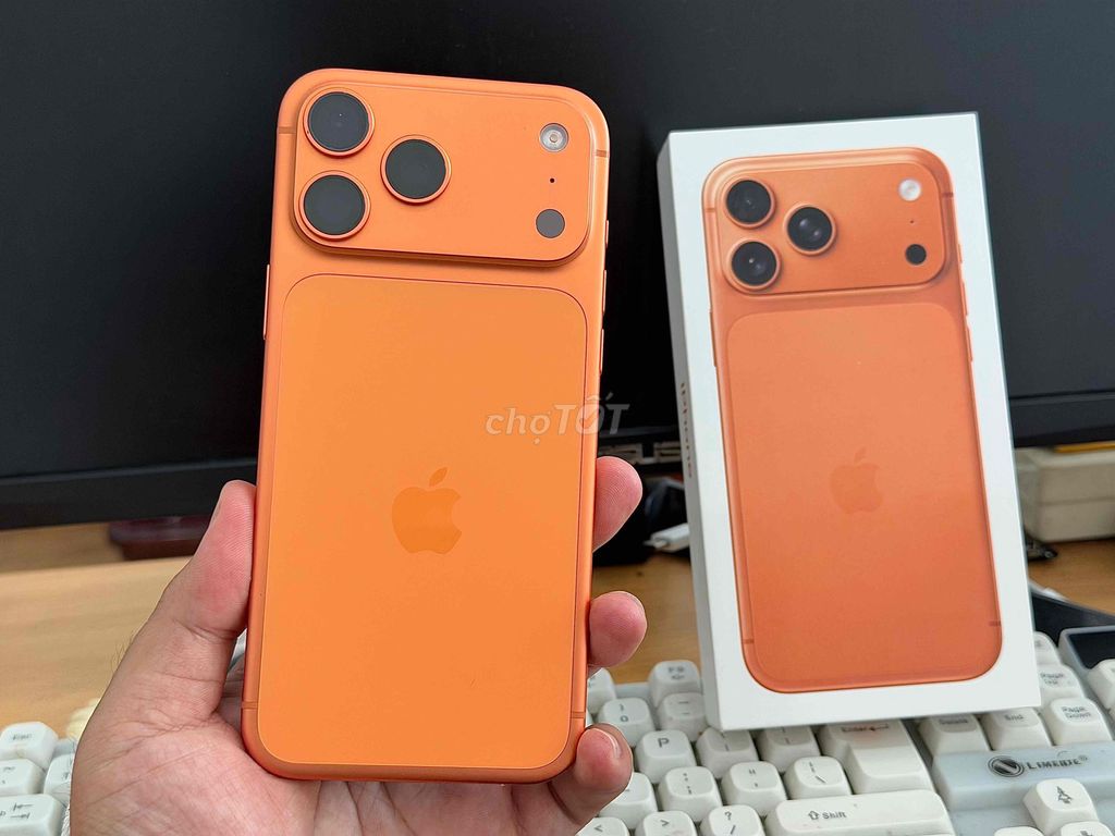 iPhone 17 Pro Max 512GB VN FullBox BH 10/2026 TGDĐ. Mua bán Điện thoại tại Quận Ninh Kiều Cần Thơ được đăng bởi Cầm Đồ Tấn Lợi hình 1