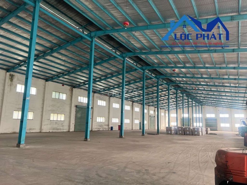 Bán nhà xưởng trong KCN Nhơn Trạch, diện tích 30.000m2 giá 165tỷ