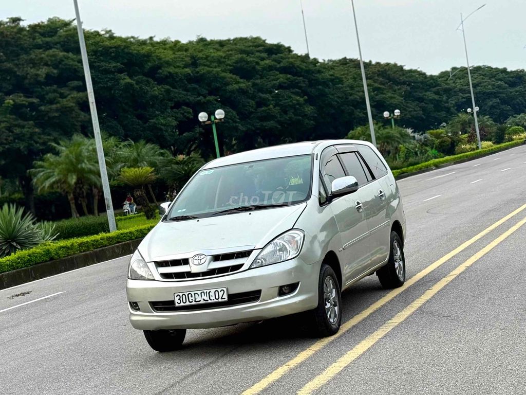 Toyota Innova 2007 G - 136000 km. Mua bán Ô tô tại Quận Long Biên Hà Nội được đăng bởi Thế Anh hình 2