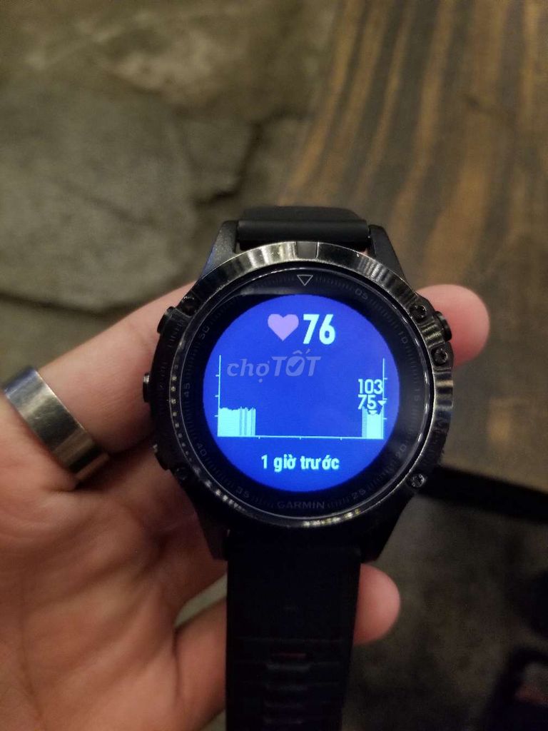 Cần bán garmin fenix 5 , gdtt tphcm ( Bình Tân)