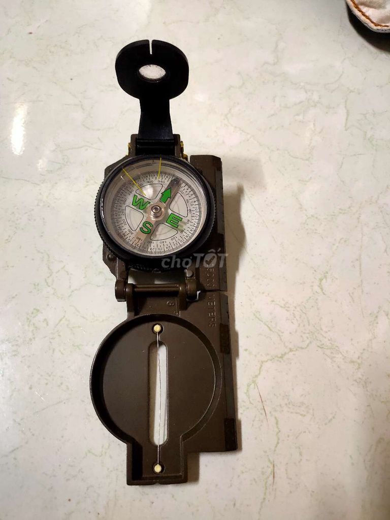 La bàn cổ điển màu nâu kim loại. Mua bán Đồ sưu tầm, đồ cổ tại Quận Hồng Bàng Hải Phòng được đăng bởi tran nam hai hình 1