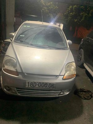 Chevrolet Spark Bạc 5 chỗ. Mua bán Ô tô tại Quận Thanh Xuân Hà Nội được đăng bởi Quang hình 1