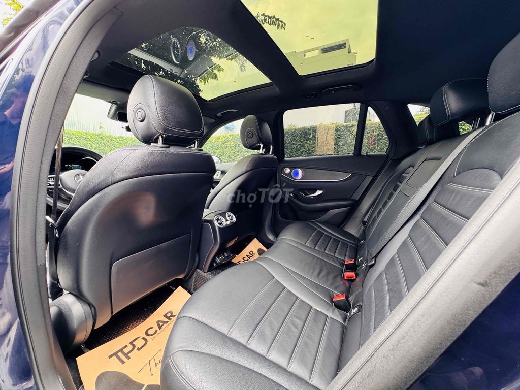GLC300 4MATIC - 33000 KM XANH CAVANSITE. Mua bán Ô tô tại Quận Bình Tân Tp Hồ Chí Minh được đăng bởi Huỳnh Thiên Bảo hình 17