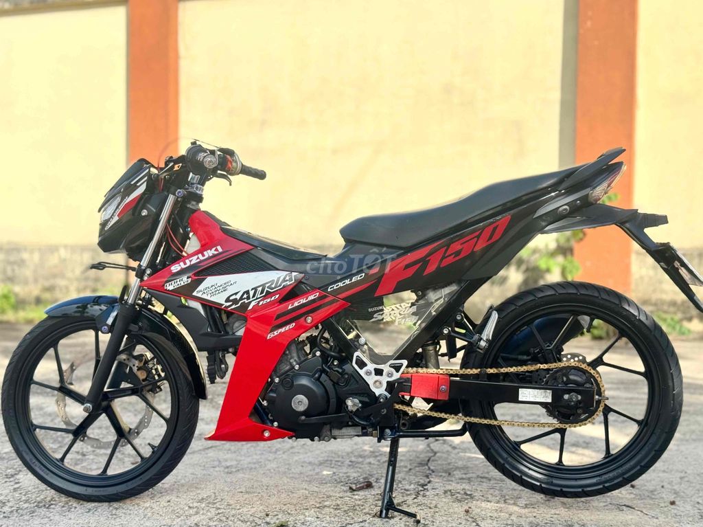 SATRIA MÁY ZIN CHẤT LẮM. Mua bán Xe máy tại Thành phố Thủ Đức Tp Hồ Chí Minh được đăng bởi nguyễn hiếu  hình 1