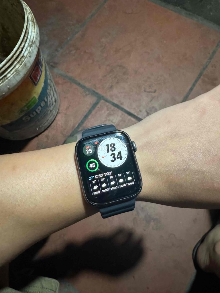 Apple Watch series 4. Mua bán Thiết bị đeo thông minh tại Huyện Vĩnh Bảo Hải Phòng được đăng bởi Huân lê hình 1