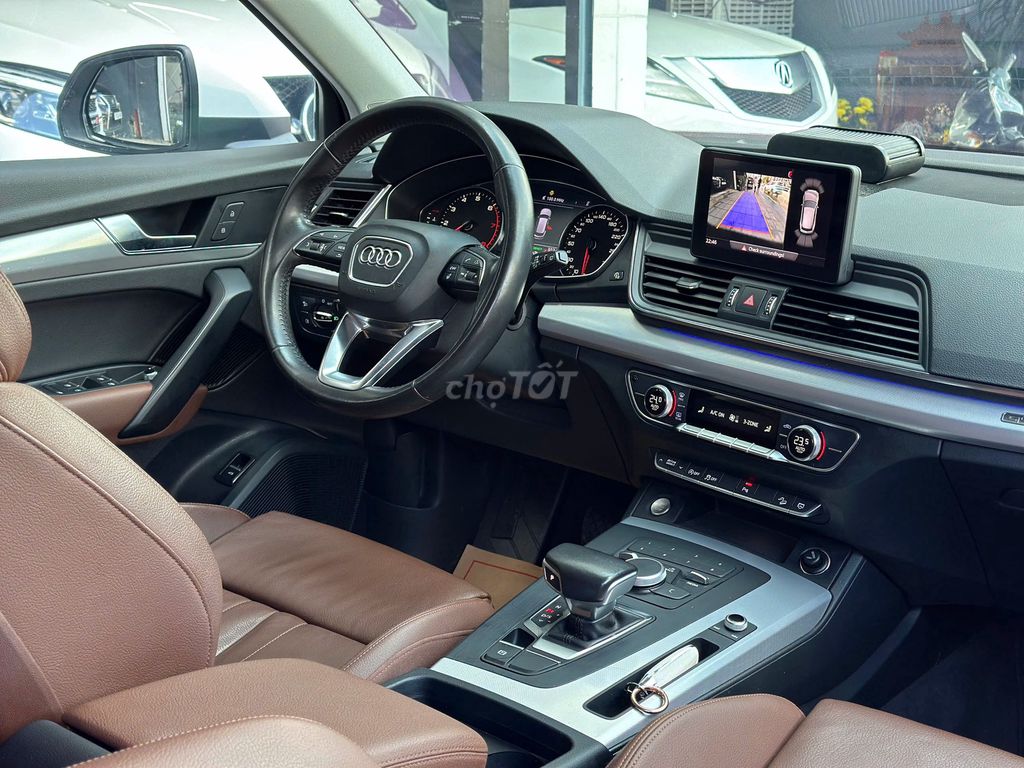 Audi Q5 2.0 TFSI Quattro 2017 model 2018. Mua bán Ô tô tại Quận Long Biên Hà Nội được đăng bởi Nguyễn Tuấn Hoàng hình 17