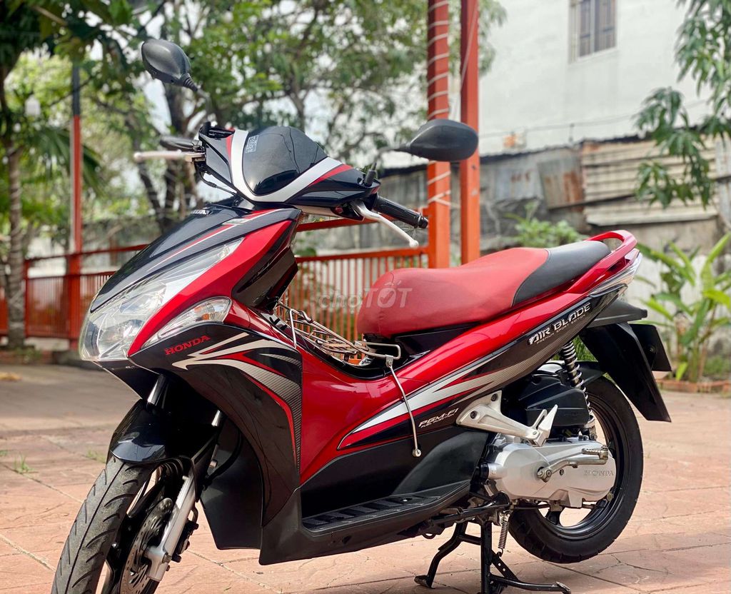 Honda AIRBLADE Fi đầu bò 2011 Chuẩn Zin đẹp Bs 66