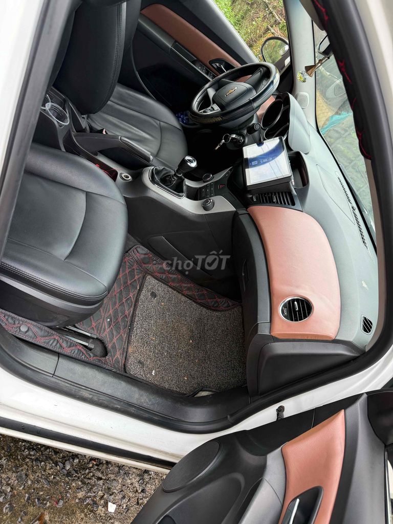 Chevrolet Cruze 2013 - 84000 km. Mua bán Ô tô tại Huyện Trảng Bom Đồng Nai được đăng bởi minh hình 12