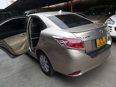 Toyota Vios 2017 vàng cát