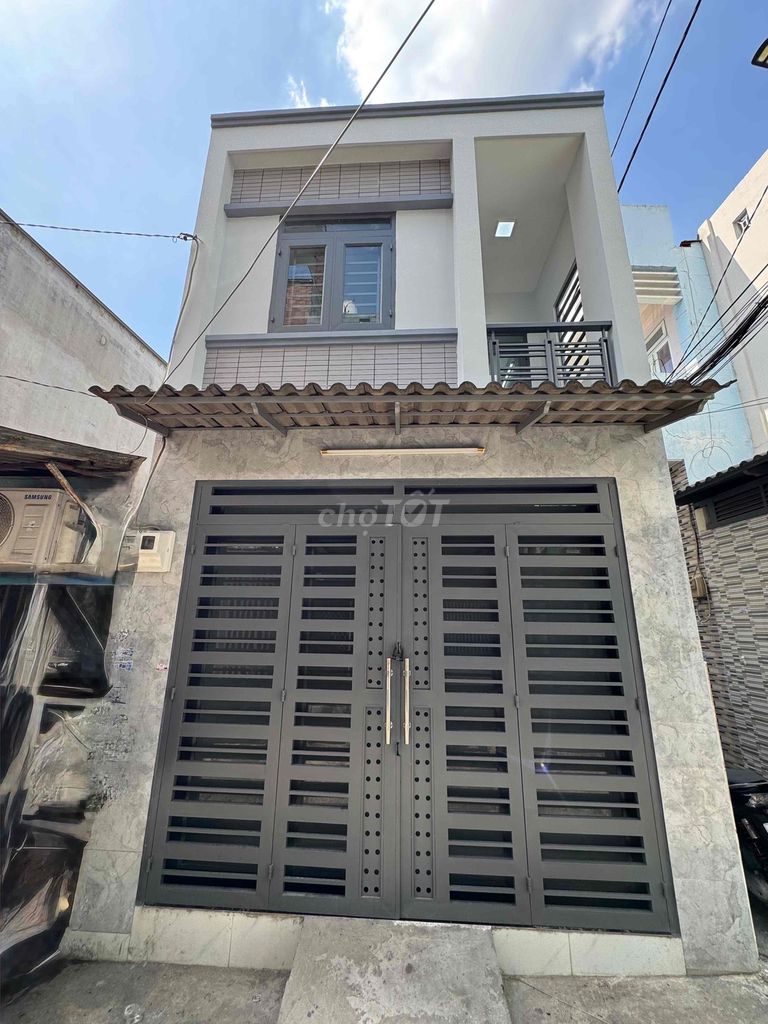Bán nhà 2 mặt tiền Hương Lộ 2, hẻm xe hơi, 44m2, 3 tỷ hơn