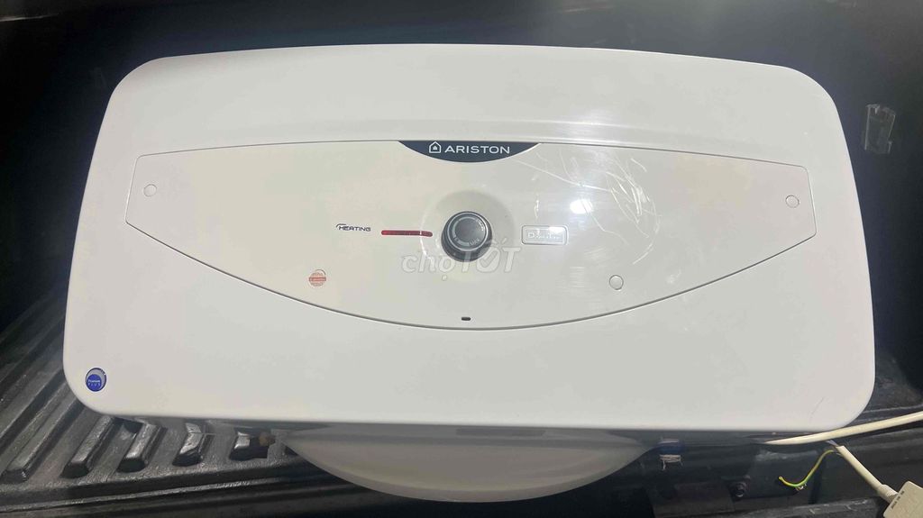 Bình nóng lạnh Ariston 30L Trắng. Mua bán Thiết bị vệ sinh, nhà tắm tại Quận Hà Đông Hà Nội được đăng bởi Mr Mạnh hình 1