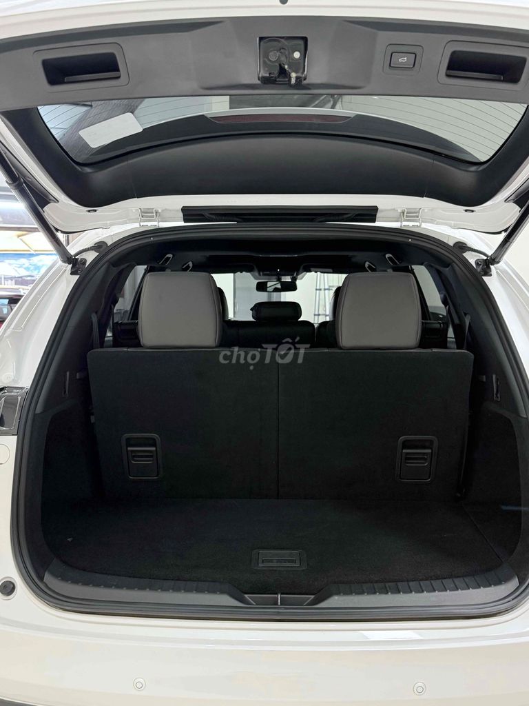 Mazda CX 8 2024 2.5 Luxury - 17000 km - 09/2024. Mua bán Ô tô tại Quận 8 Tp Hồ Chí Minh được đăng bởi Đăng Xe Lướt hình 18
