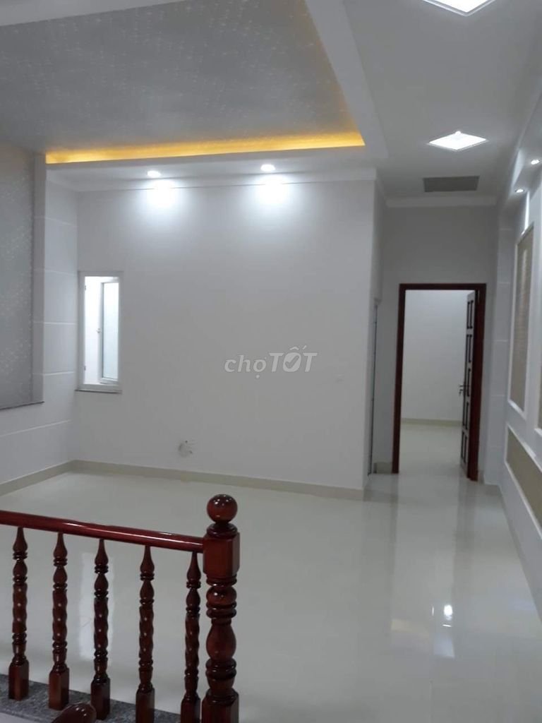 nhà mình ngay đường đinh đức thiện bán 180m2 giá 1ty3