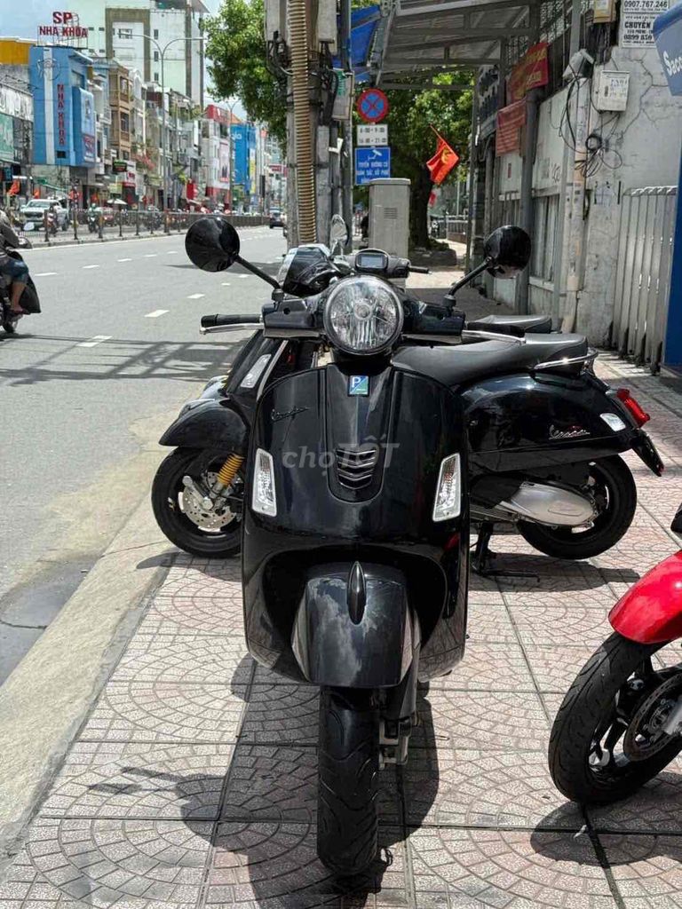 Vespa GTS 150cc  mua 3-2021 5k km chính chủ Tphcm. Mua bán Xe máy tại Quận Phú Nhuận Tp Hồ Chí Minh được đăng bởi VESPA Piaggio Quốc Vương  hình 1
