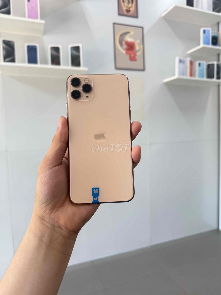 Apple iPhone 11 Pro Max Quốc Tế. Mua bán Điện thoại tại Thành phố Huế Thừa Thiên Huế được đăng bởi shop văn thành hình 1