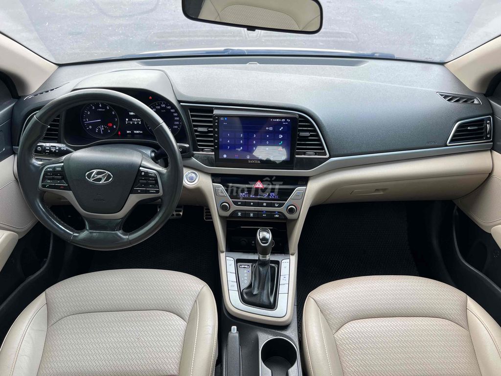 Hyundai Elantra 2019 2.0AT - 70000 km. Mua bán Ô tô tại Quận Thanh Xuân Hà Nội được đăng bởi Vạn Phát Auto hình 9