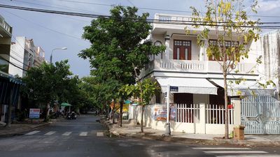 Аренда · 4 комн. · 150 м² · Quận Sơn Trà, ул. Đường Nại Hiên Đông 9