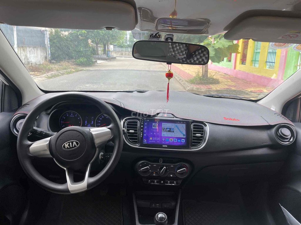 Kia Soluto 2019 MT - 81000 km. Mua bán Ô tô tại Quận 12 Tp Hồ Chí Minh được đăng bởi Salon Ô tô Hoàng Minh Phát hình 19