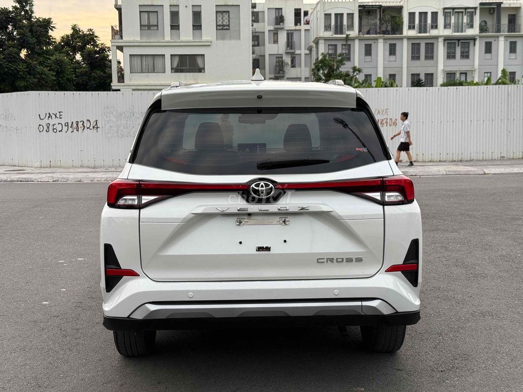 Toyota Veloz Cross 2022 CVT - 71000 km. Mua bán Ô tô tại undefined undefined được đăng bởi Dong Doanh hình 5