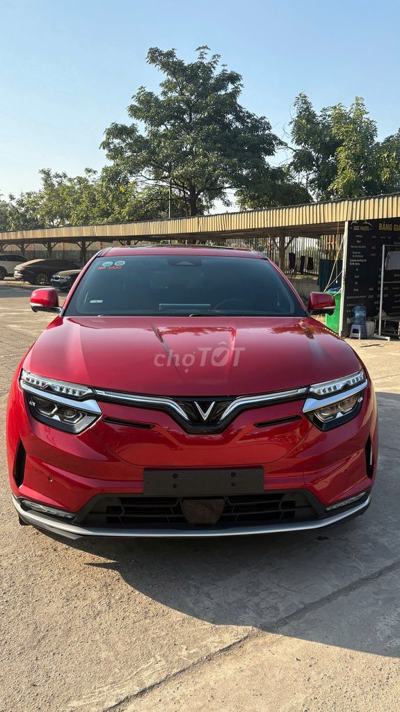 VinFast VF8 Plus Đỏ 2022. Mua bán Ô tô tại Quận Nam Từ Liêm Hà Nội được đăng bởi Duy Quang GF hình 1
