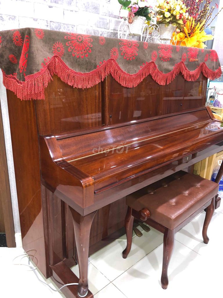 Nhà Ít Dùng, Bán Đàn Piano Cơ Yamaha -W106