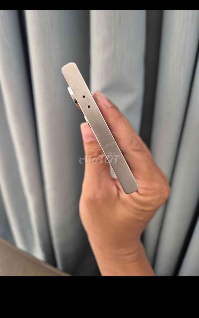 Samsung Galaxy S24 Ultra 256GB Bạc 12GB. Mua bán Điện thoại tại Huyện Bến Lức Long An được đăng bởi Bơ hình 1