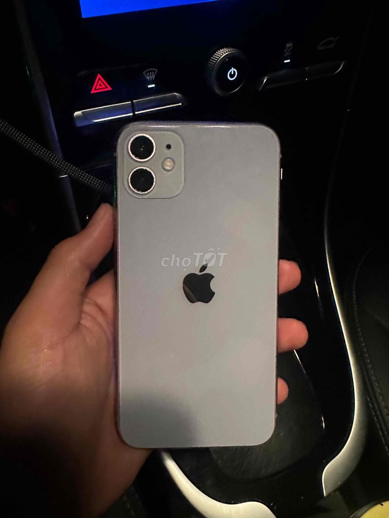 Apple iPhone 11 64GB Quốc tế. Mua bán Điện thoại tại Quận Ngũ Hành Sơn Đà Nẵng được đăng bởi Tạo văn phúc hình 1