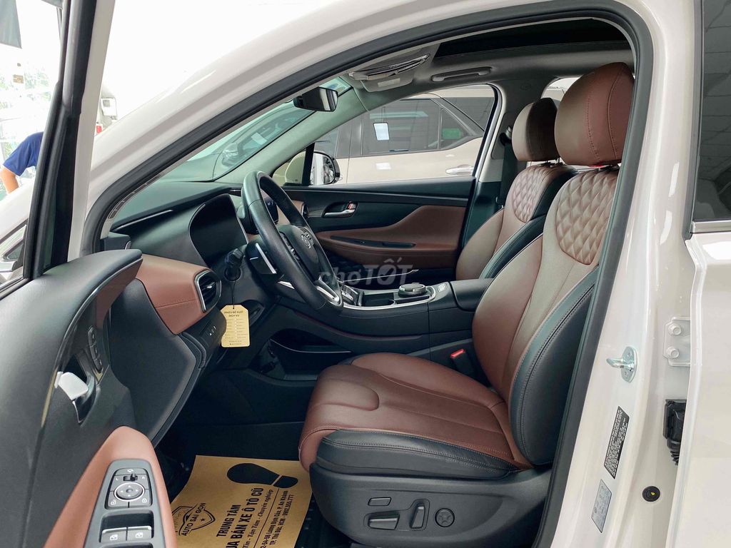 Hyundai Santa Fe 2024 Cao cấp 2.5L HTRAC - 4500 km. Mua bán Ô tô tại Thành phố Thủ Đức Tp Hồ Chí Minh được đăng bởi Quốc Nhẫn hình 4