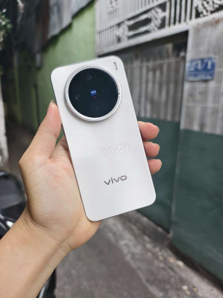 Vivo x200 pro mini 12/256 zin đẹp 99%