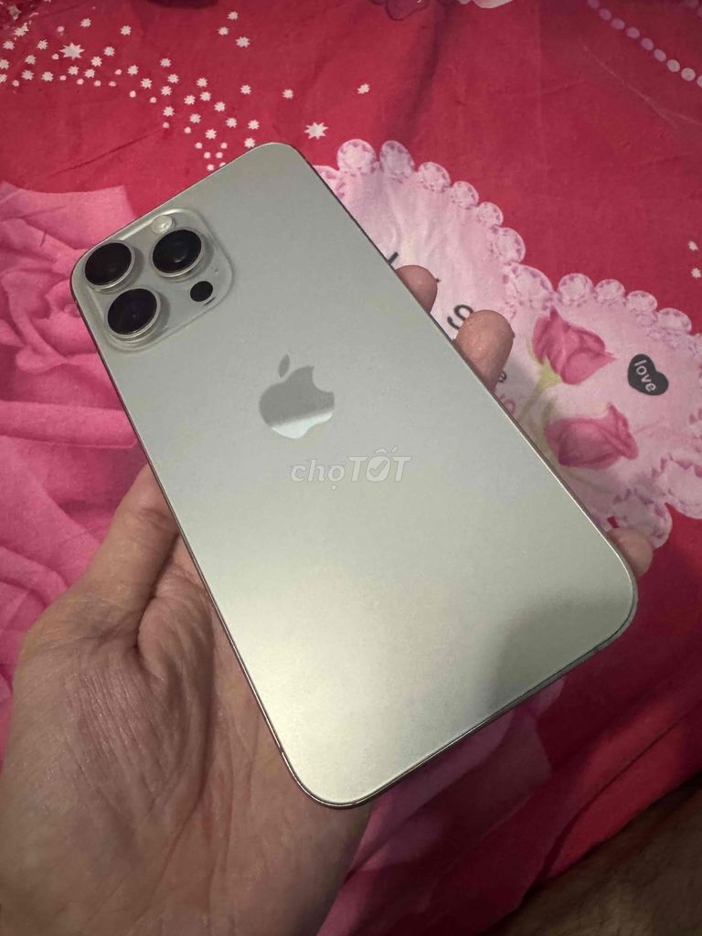 iPhone 15 Pro Max 256GB. Mua bán Điện thoại tại Huyện Đắk R'Lấp Đắk Nông được đăng bởi phan bảo long hình 1