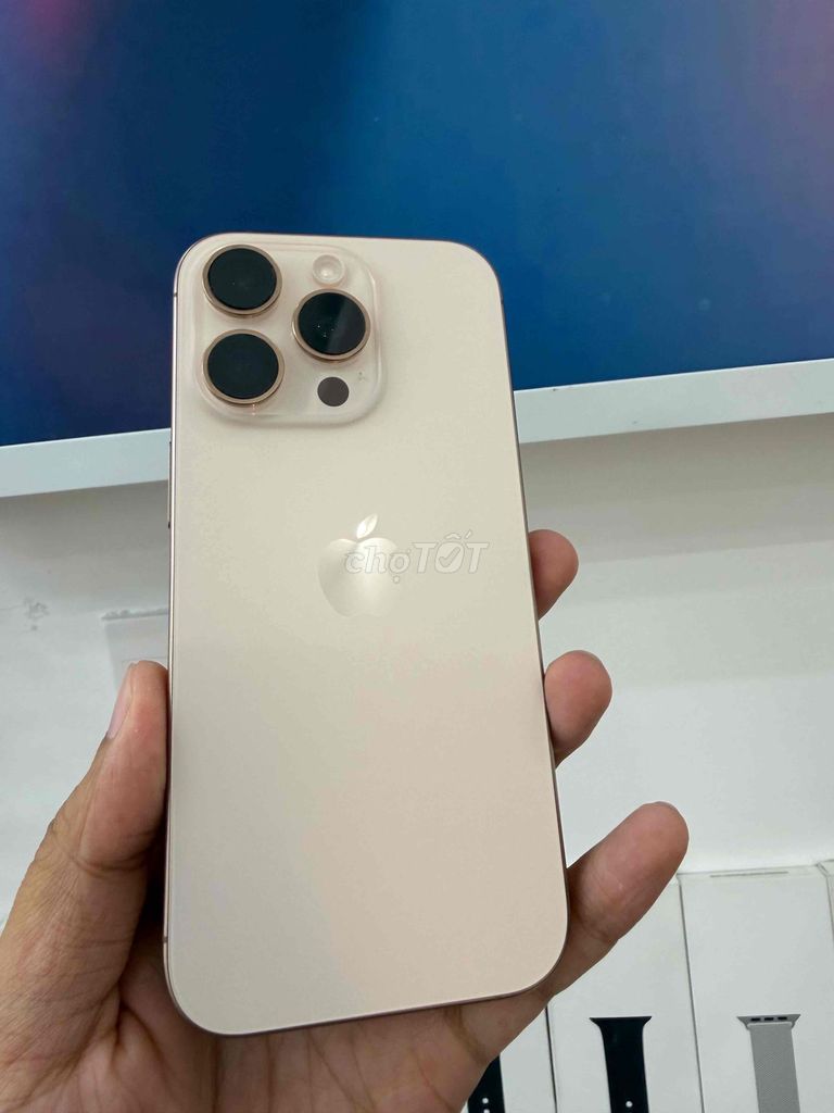 Apple iPhone 16 Pro 128GB Vàng quốc tế. Mua bán Điện thoại tại Quận Tân Bình Tp Hồ Chí Minh được đăng bởi Shop Trung Văn Apple Watch hình 1