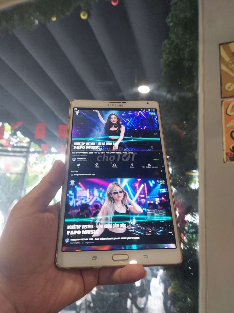 Samsung Tab S 8.4 inch Super Amoled Trắng. Mua bán Máy tính bảng tại Quận Tân Bình Tp Hồ Chí Minh được đăng bởi Hiệp Nguyễn hình 1