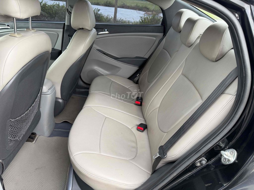 Hyundai Accent 2011 1.4 AT - 120000 km. Mua bán Ô tô tại Huyện Thiệu Hóa Thanh Hóa được đăng bởi Nguyen Duc Anh hình 13