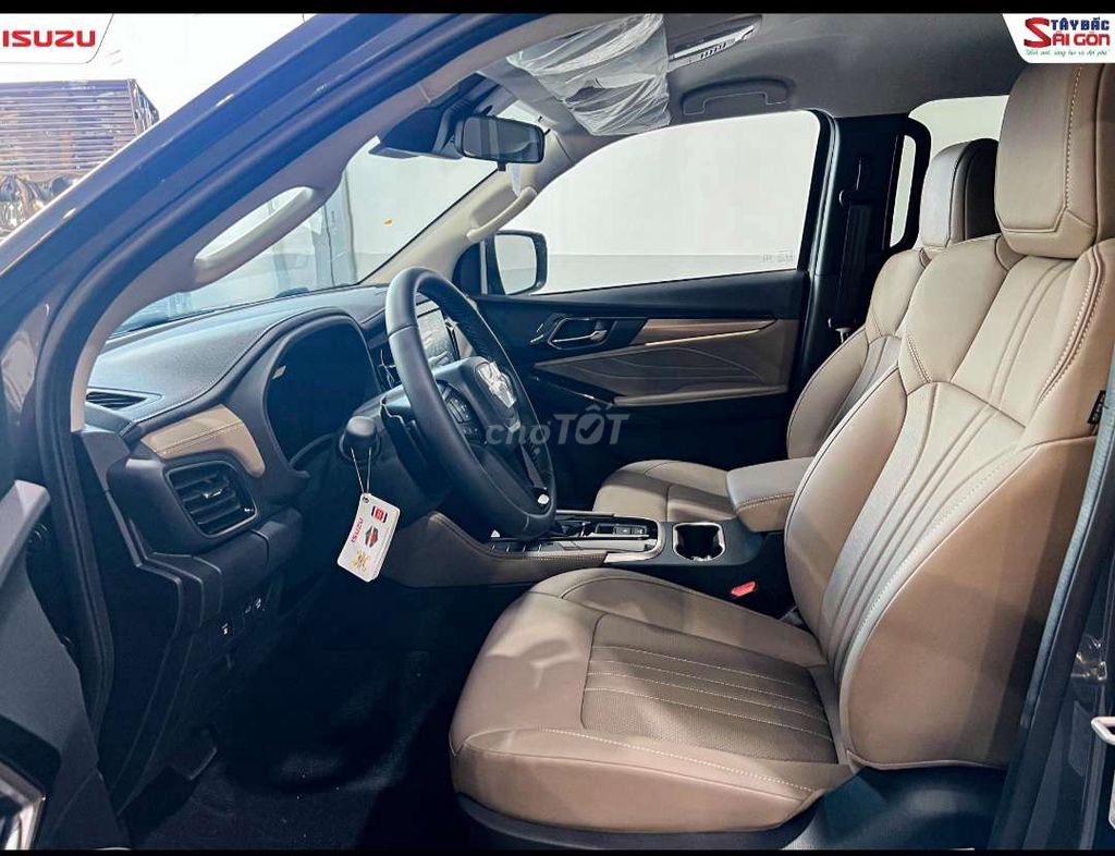 Bán xe Isuzu Mu X 2025. Mua bán Ô tô tại Huyện Hóc Môn Tp Hồ Chí Minh được đăng bởi Nguyễn hoàng minh hình 4
