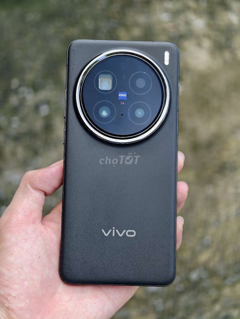 Vivo X200 Pro 16GB/512GB Đen Trầy viền, xước nhẹ. Mua bán Điện thoại tại Thành phố Thủ Đức Tp Hồ Chí Minh được đăng bởi NANI MOBILE hình 1