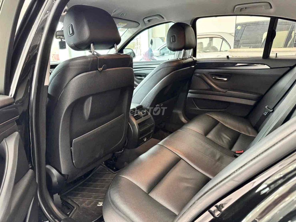 BMW 5 Series 2016 520i. Mua bán Ô tô tại Quận Gò Vấp Tp Hồ Chí Minh được đăng bởi Thanh Phương hình 9