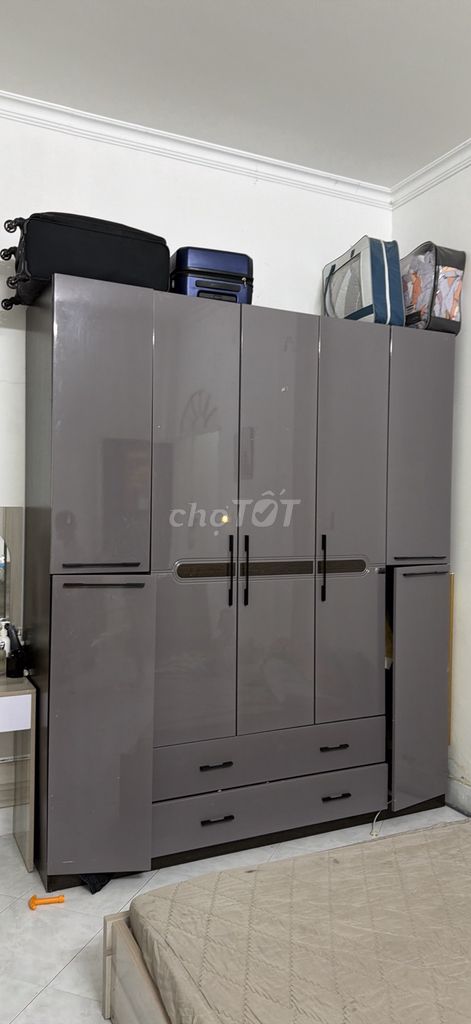 Tủ quần áo Gỗ tự nhiên Xám Hiện đại. Mua bán Tủ, kệ gia đình tại Thành phố Vũng Tàu Bà Rịa - Vũng Tàu được đăng bởi Ngô thị thuyền quyên hình 1